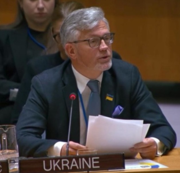 "Ukraine rejects any ultimatums and will not give up a single millimeter of its land,"

—Andriy Melnyk
 Permanent Representative of Ukraine to the UN