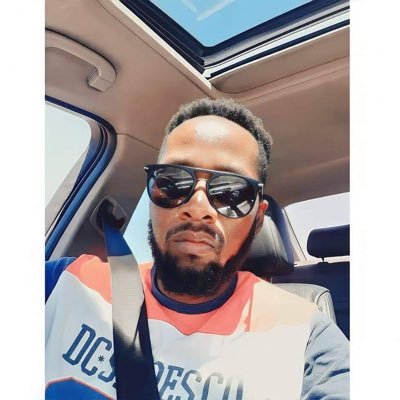 🤘🏽Julianne🤘🏽 tweet media