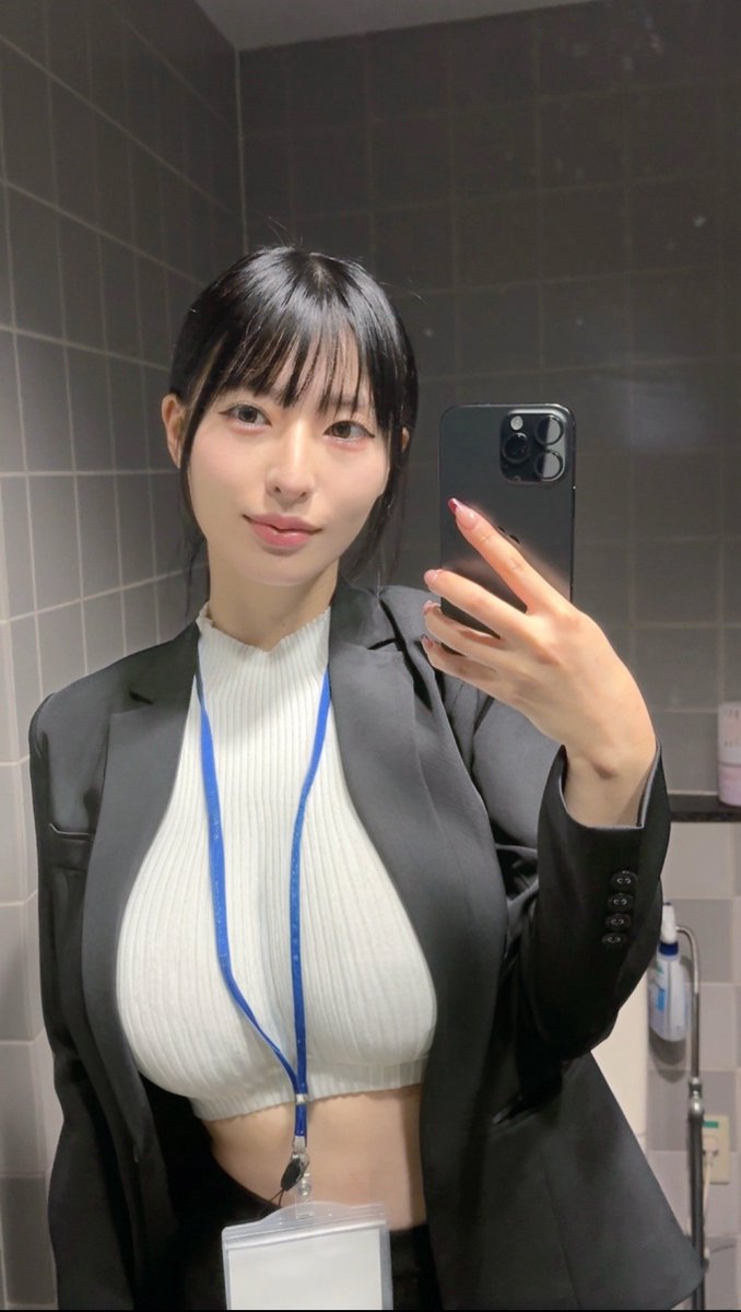 みとあかね tweet media