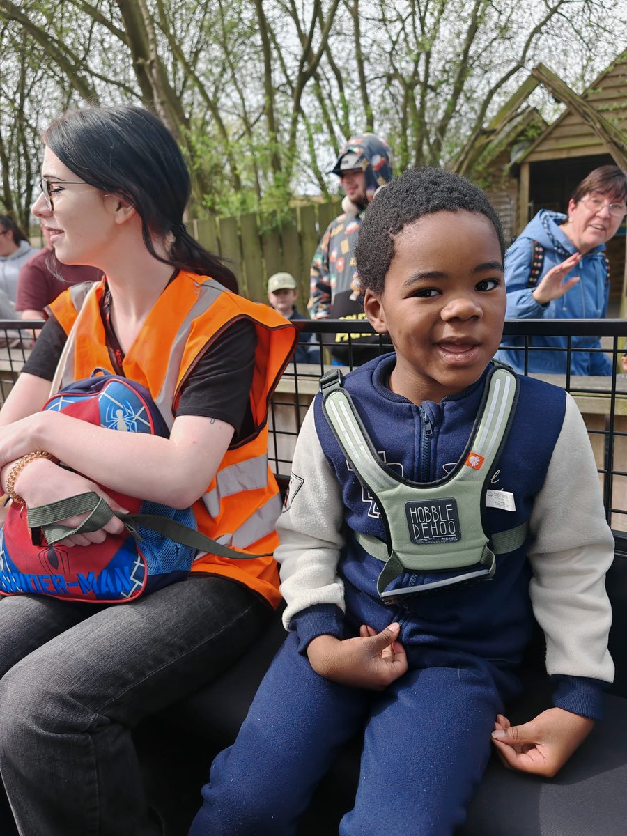 RivermeadROCC's tweet image. Our Easter break at Hoo was full of brilliant moments. We enjoyed fantastic off‑site visits to Fenn Bell Zoo and Shorne Woods, giving everyone the chance to explore and have fun together. A brilliant way to spend the half term. 🧡🖤 @RivermeadCEO @RITDeputyCEO #SEND #Respite