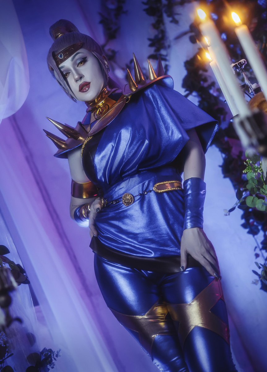 Пані Гарпія tweet media