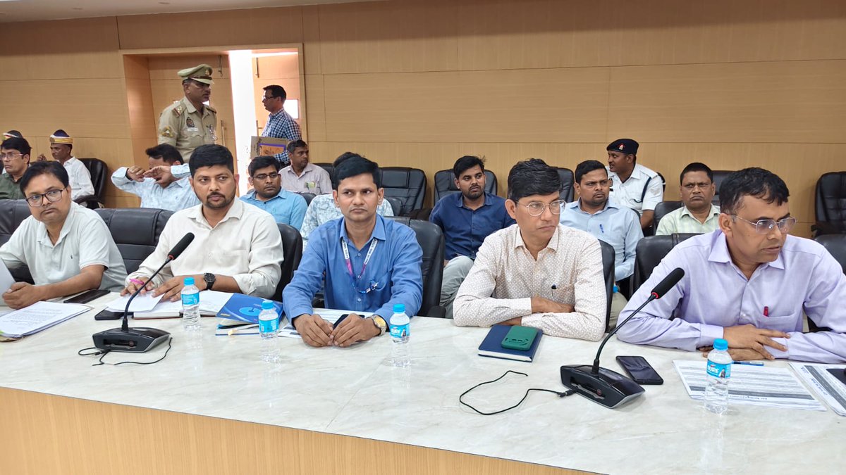 District Magistrate, Sant Kabir Nagar tweet media