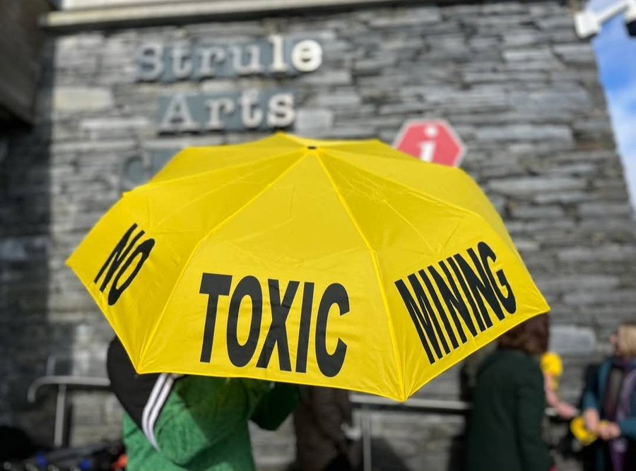 McAleer_1's tweet photo. For a more detailed run down on the inquiry, check out updates on my @facebook page - https://t.co/ISKASo3v81 - or daily reports from @ShaunaReports 
I'm attempting to headline events as they occur over the course of each day I'm able to attend.  #NoToxicMining

@SaveOurSperrins https://t.co/N1T8Yu1T5c