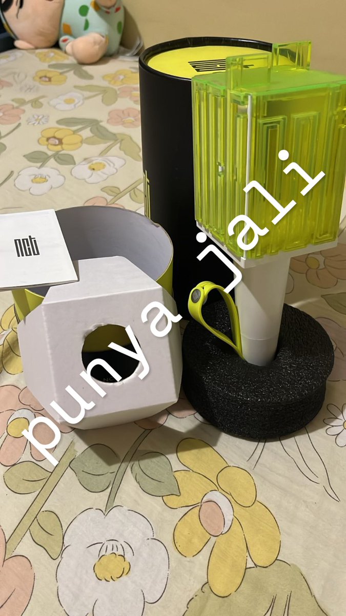ilusmlin's tweet photo. WTS || Want To Sale
Lightstick NCT V1

✅️ box masih oke
✅️ good condi, connect app SMTOWN
✅ freebies

💸 450.000
📍jaktim (bisa 🍊atau COD sunter, klp gading, rawamangun sekitarnya)
📩 dm for more details

t. wts jual ls official nct versi 1 neobong v1 ver1 https://t.co/2KMu36MEPV
