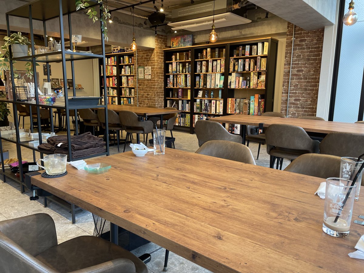 ミカリィ・ヒルズ tweet media