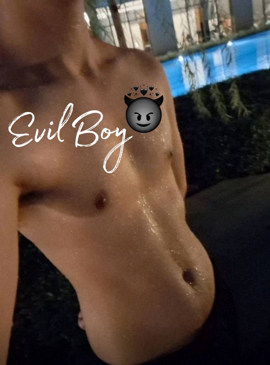 EvilBoy_Viii tweet media
