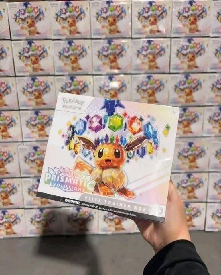 Inbox for pricing if interested 

#pokemontwt #pokemon #pokemonmarket #pokemonpresents #pokemonpokopiaenfnac #pokemon30thanniversary #pokémonday #poké #tcg #pokemonfunart