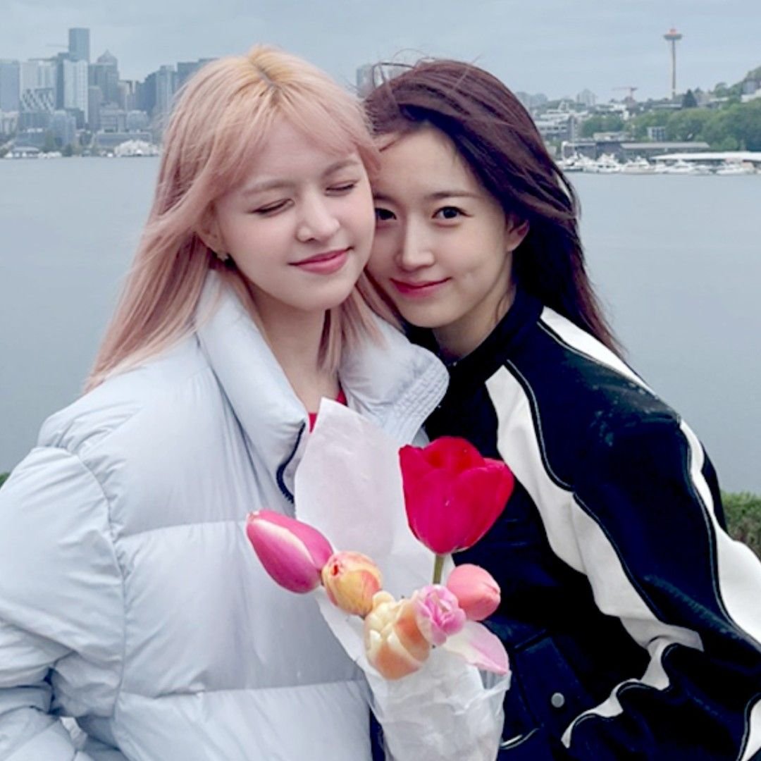 silly goose | heavy serenade 🐛🎷 tweet media