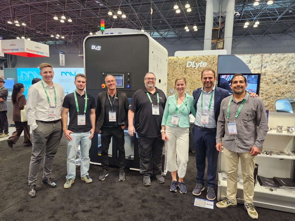 Gpainnova's tweet image. 👋 Hello from @INTERPHEX 2026l! 

Until Apr 23, #GPAINNOVA is at @javitscenter, #NYC, showcasing DLyte #SurfaceFinishing solutions. ✨

Visit 📍booth 3831 for live demos! 

#INTERPHEX #INTERPHEX2026 #PharmaManufacturing #MedTech #Innovation #electropolishing #DryLyte #polishing