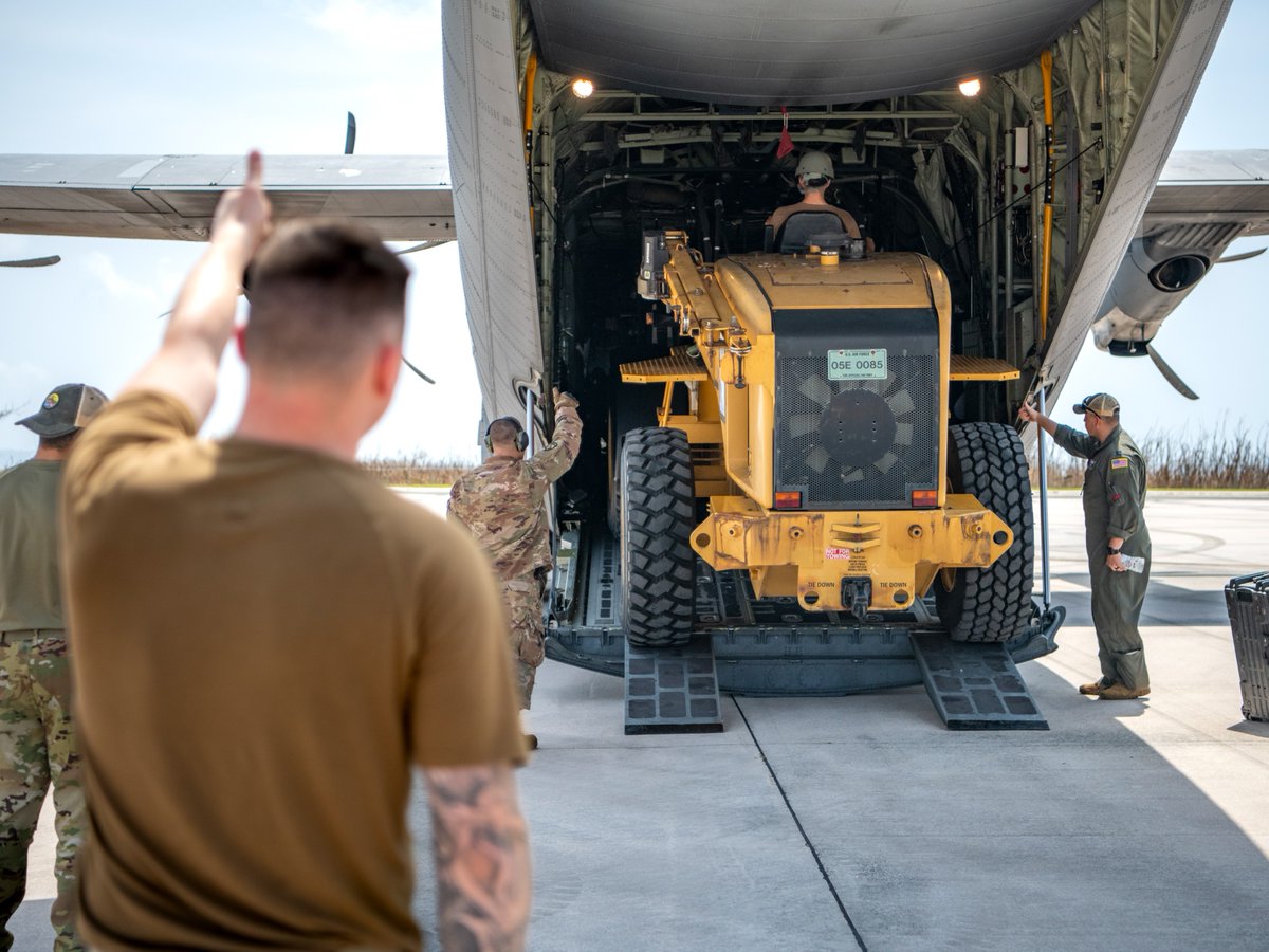 Yokota Air Base tweet media