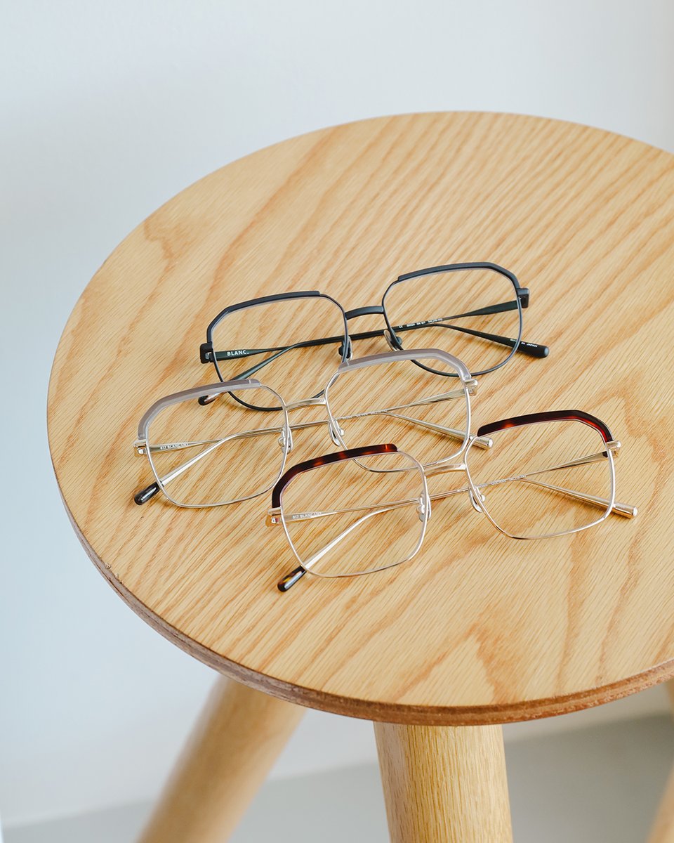 Re_eyewear's tweet photo. 【Re: Blog】BLANCのメタルフレーム、なめてました。｜BLANC..：ブラン　" BE005 "" B0024 "　熊本初上陸の眼鏡・サングラスブランドを取扱いスタートいたしました。 https://t.co/JMzPNJoa6m https://t.co/ILxbd5el87