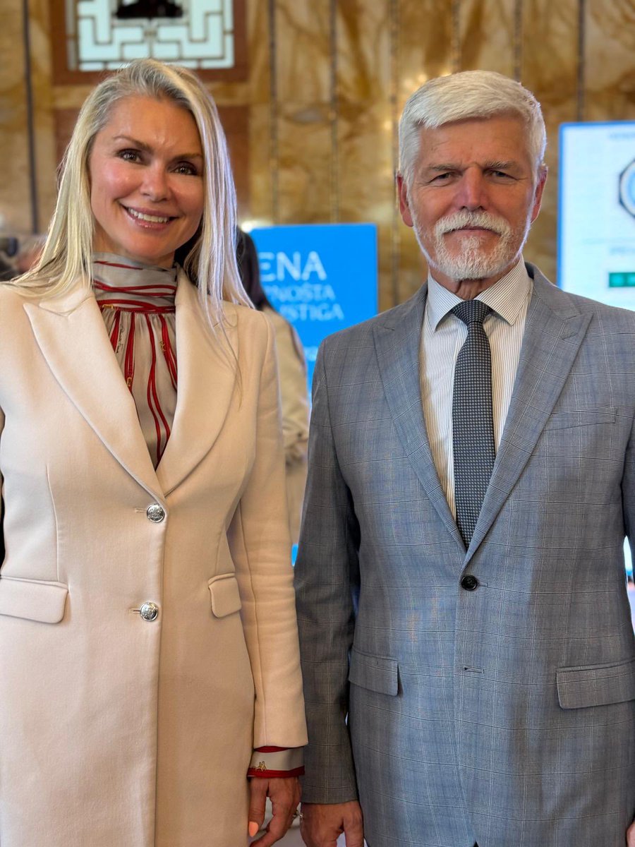 RESPILON's tweet photo. Měli jsme čest být součástí předání @Cena_A_Lustiga 2025 jako člen @CeskoKomora, která letos slaví 30 let. Gratulujeme k jubileu.
Laureátem se stal Ondřej Vetchý, oceněný za občanský postoj, obranu demokratických hodnot a osobní odpovědnost. https://t.co/WhkedZnyo4