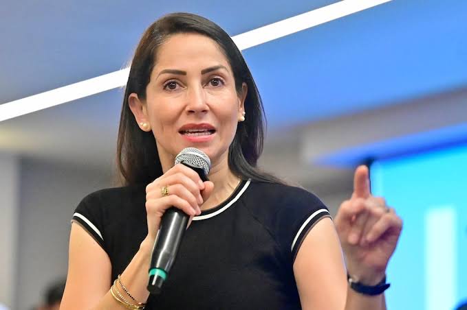 Politics Ec tweet media