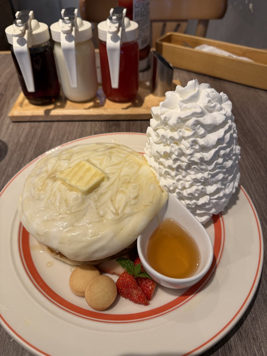 Toshi pancakes/パンケーキ、スイーツ tweet media