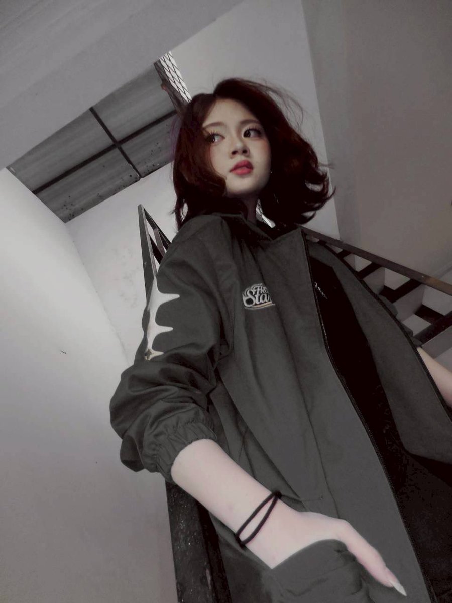 Christyzer's tweet photo. Langsung sajaa yang mau tampil kece kayaa BA kitijerr ini guyzz💙🫵🏻

🔗https://t.co/GDH7G7iv9o

#HeavenlyStars https://t.co/FpvLkpHgr5