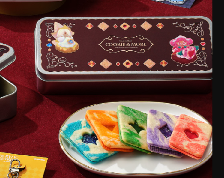 아니 이거 케이스뭐야? 소울잼 나눈 친구들끼리 딱 맞춰서 디자인해준거야..? 쉐밀자리에 퓨바고 이슈자리에 홀베네?