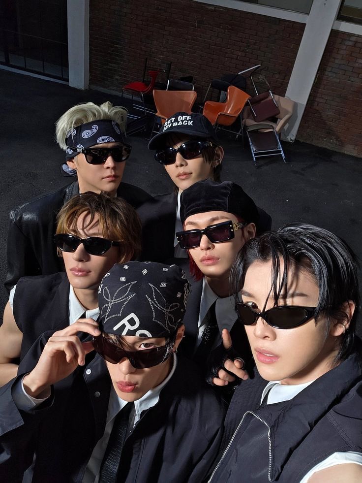 ica🪨song raka tweet media