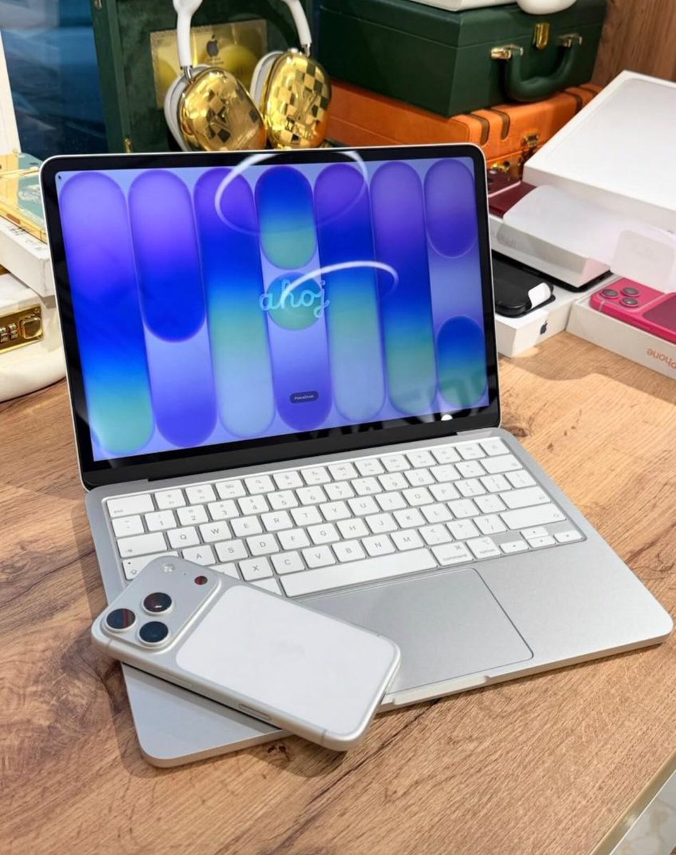 T🅰️LLA🇨🇲 tweet media