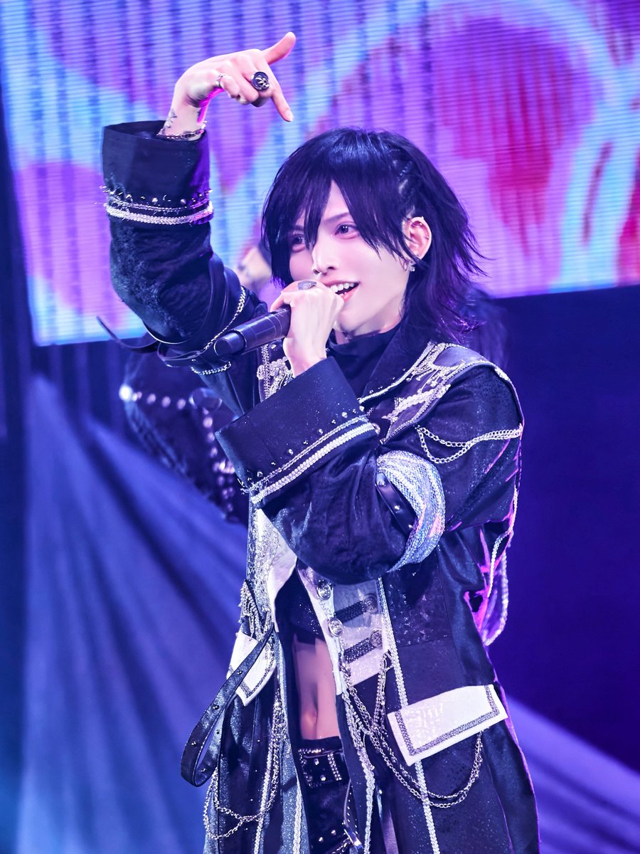 saku_iMEME's tweet photo. ⚡️🌐アナタのハートブチ抜いた日🌐⚡️

    1st One-Man LIVE 
     @ Zepp Shinjuku

         - 爆裂無双- https://t.co/N6JlWDPj44