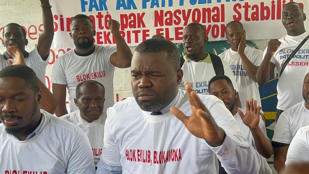 nouvellagaye20's tweet photo. "Pap gen lòt tranzisyon aprè Alix Didier fils Aimé" deklarasyon prezidan Blòk ekilib la Caleb jean Baptiste ki raple ekip sa gen misyon pou mete sekirite ap òganize eleksyon.Avoka a anonse blòk sa pral jwe wòl palman pou veye tout minis ak DG kap kalewès oubyen lage nan koripsyon https://t.co/919de5zbjs