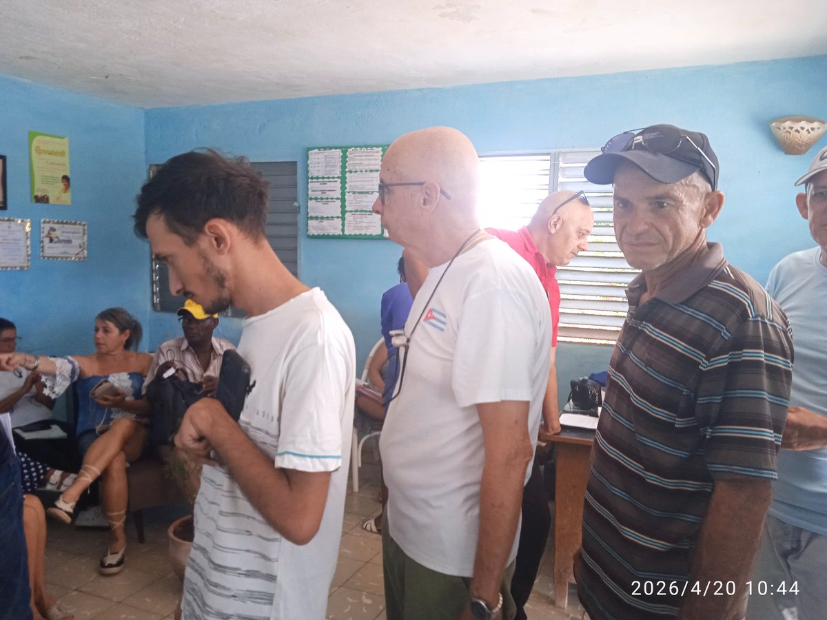 #MiFirmaPorLaPatri:Los Educadores Esmeraldense una vez más decimos presente con nuestra Firma por la Patria.
#LaPatriaSeDefiende 
#PorCamagueyTodo 
#CubaEstáFirme