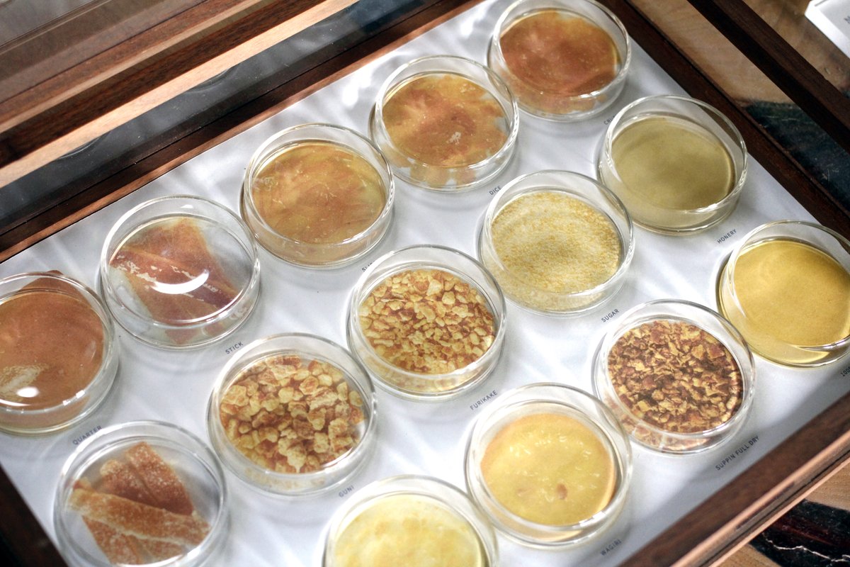 あわも tweet media