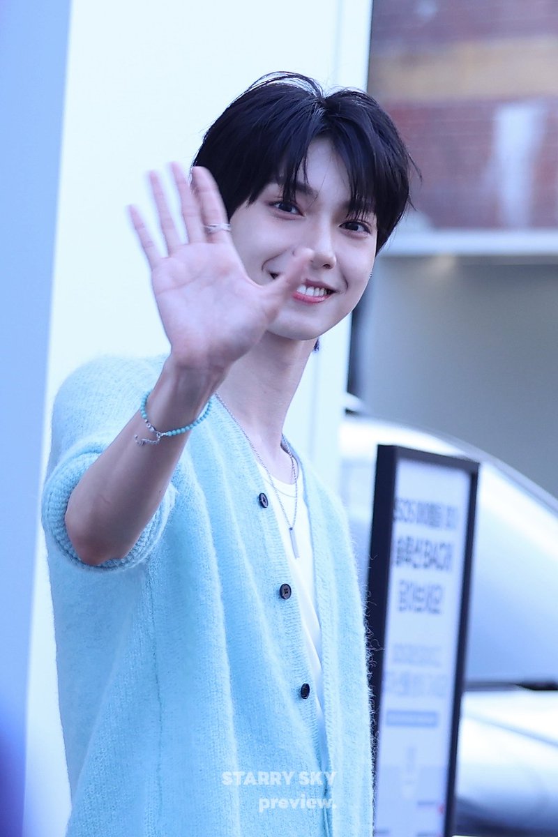 Starry Sky tweet media