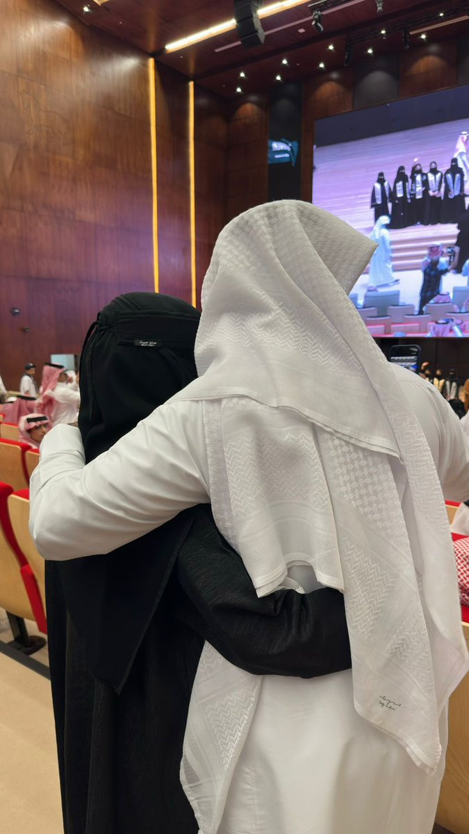 إيِمَان tweet media