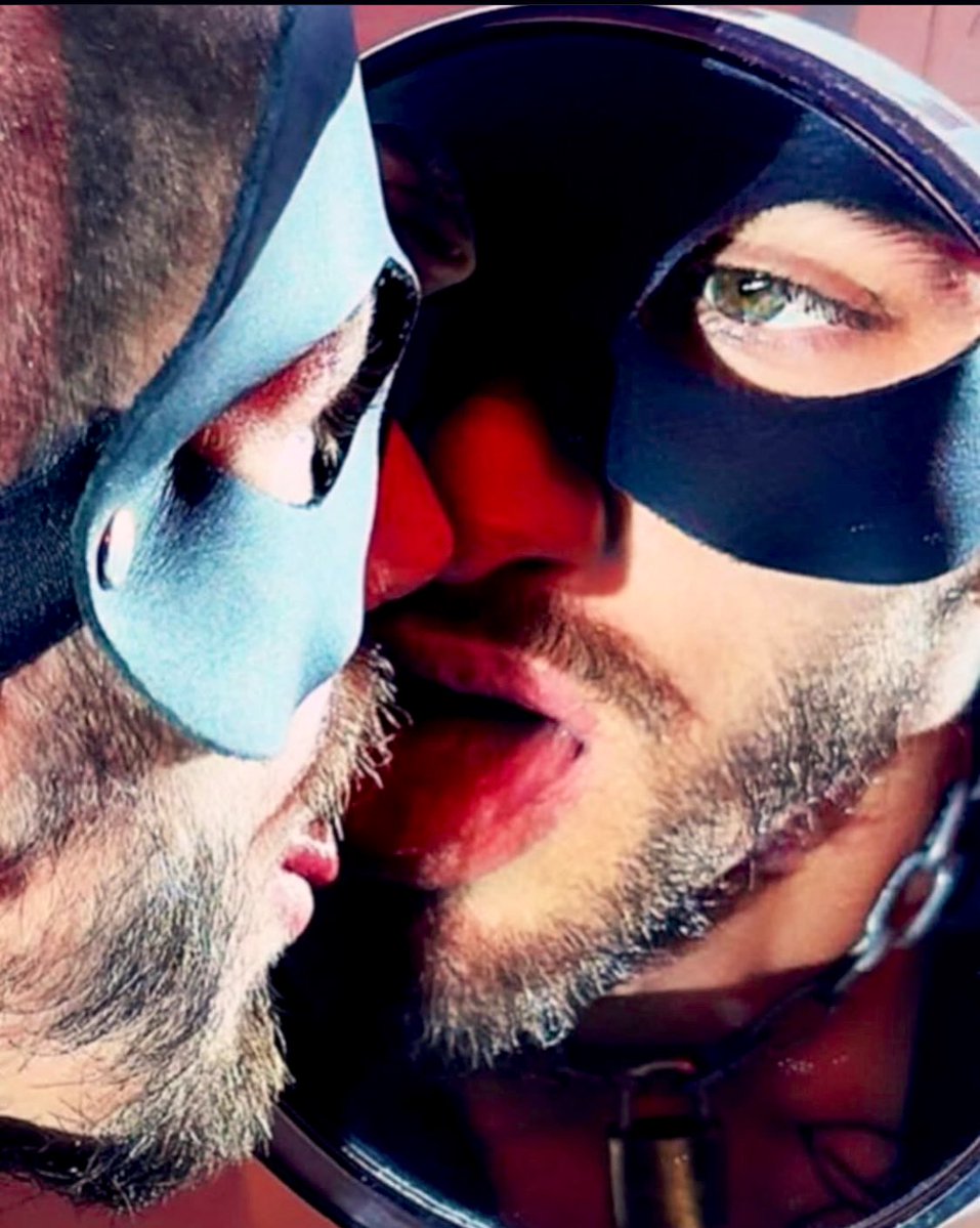 Sebastian tweet media