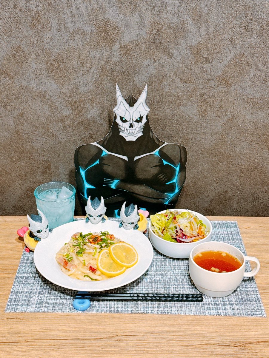 ぎの しゃーく tweet media