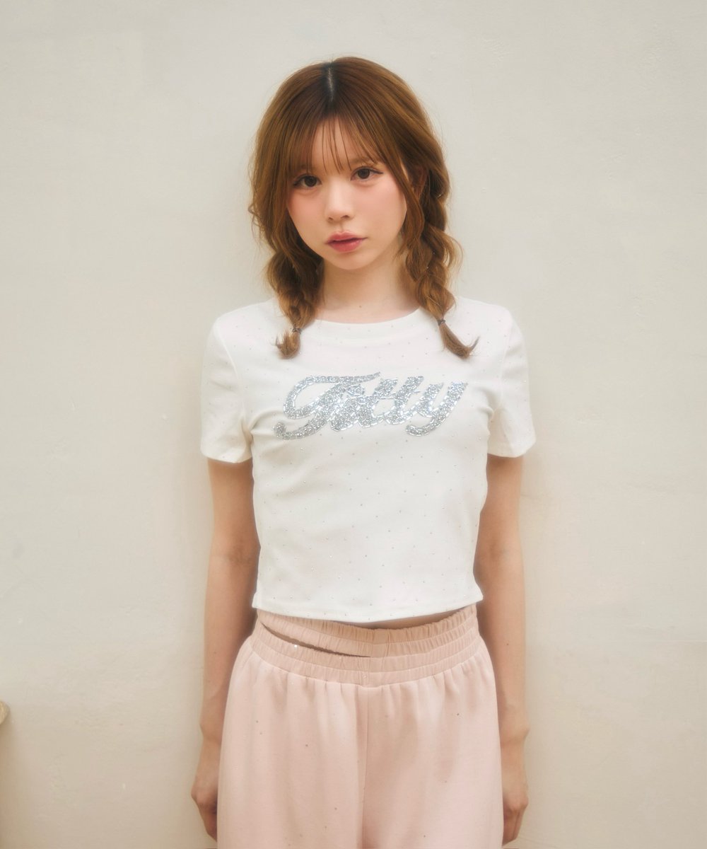 TITTY&CO. tweet media