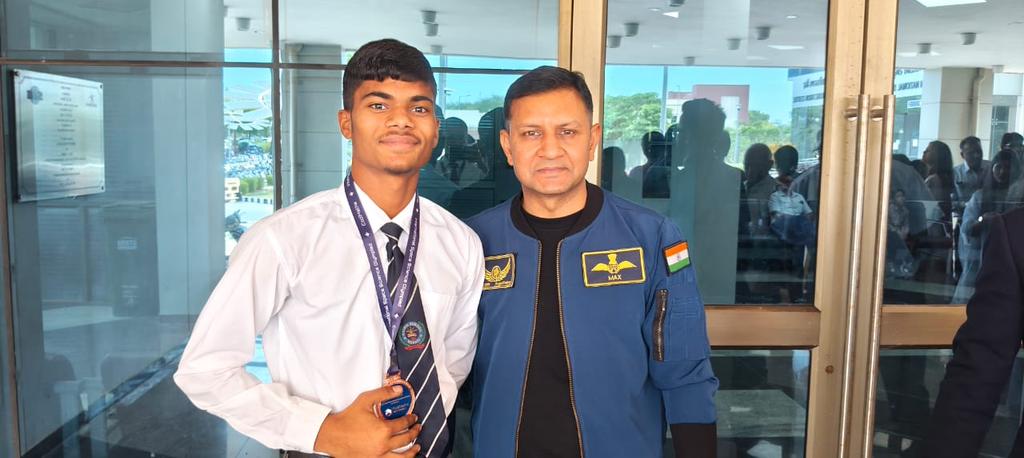 SainikSchoolRwr's tweet photo. Cadet Kanchan of Class XII, #SSRW, secures 3rd position in the Indian Space Science Olympiad (ISSO) 2025 🛰️✨
Felicitated at Ahmedabad by Sh Anupam Sinha, IAS and inspired by Gp Capt Angad Pratap Singh.
#ISSO2025 #YoungScientists #ProudMoment
#Gaganyatri https://t.co/bE8vqMl5K2