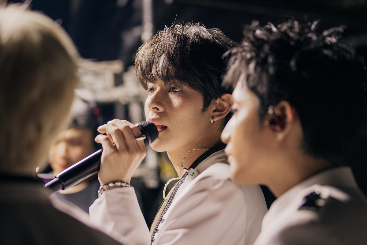 ηαмι 🍭☀️ tweet media