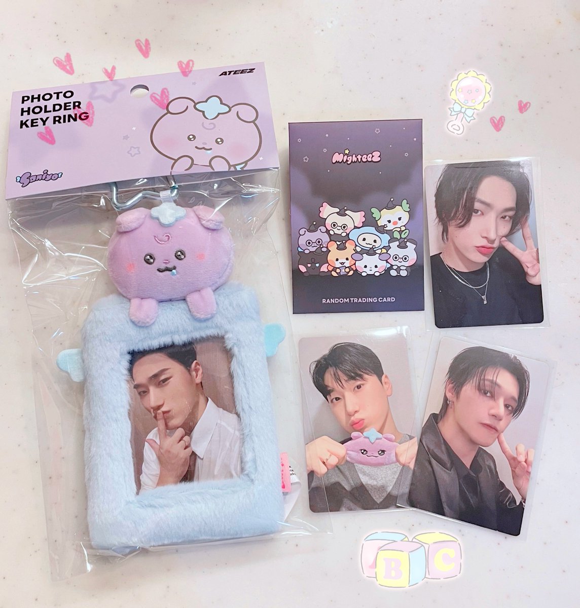 届いたー💕
かわいいは正義💕
サンちゃんに交換してくれる方いたらよろしくお願いします🙇🏻‍♀️

#ATEEZ #MIGHTEEZ