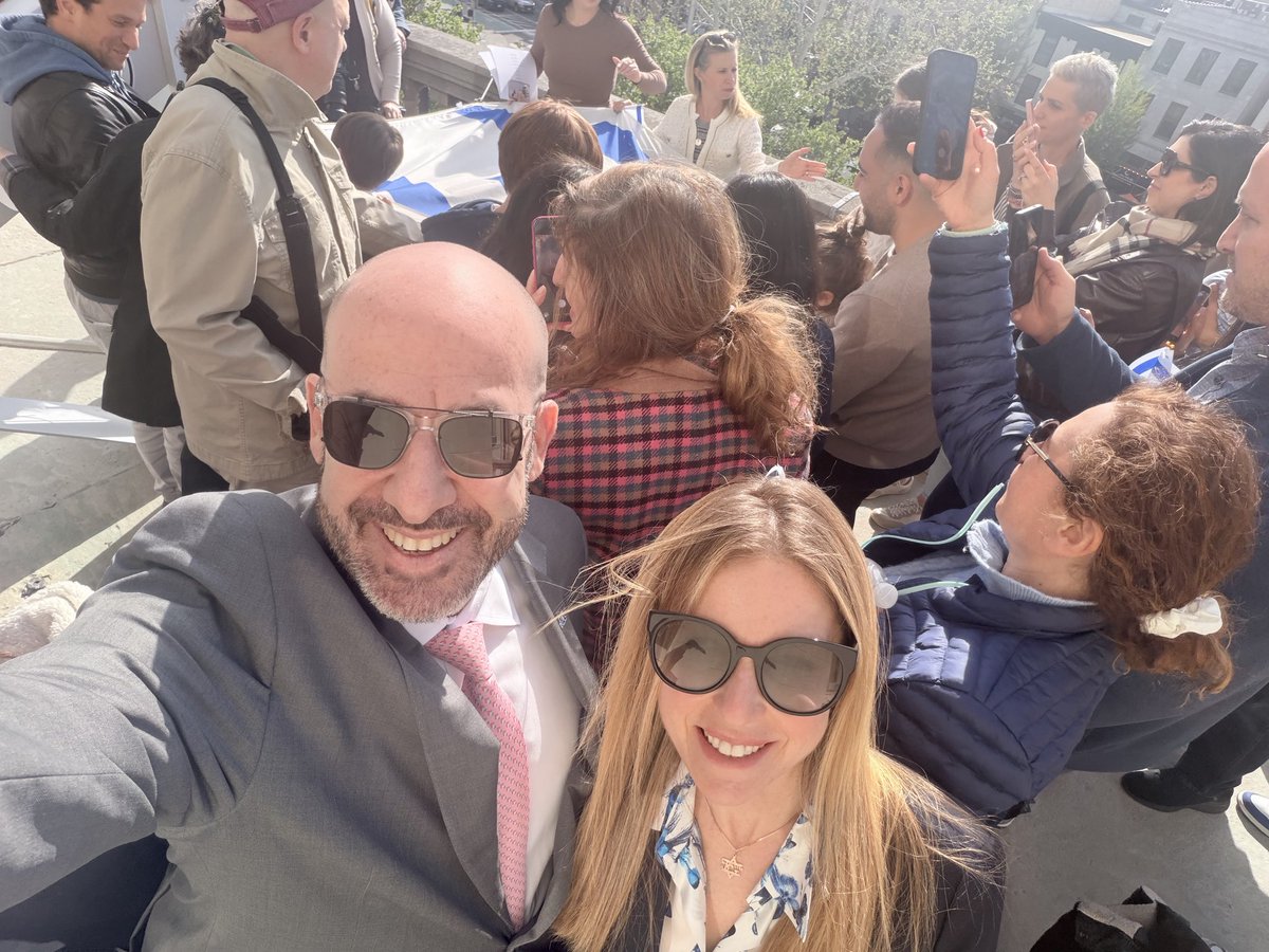 Alexander Rosemberg tweet media