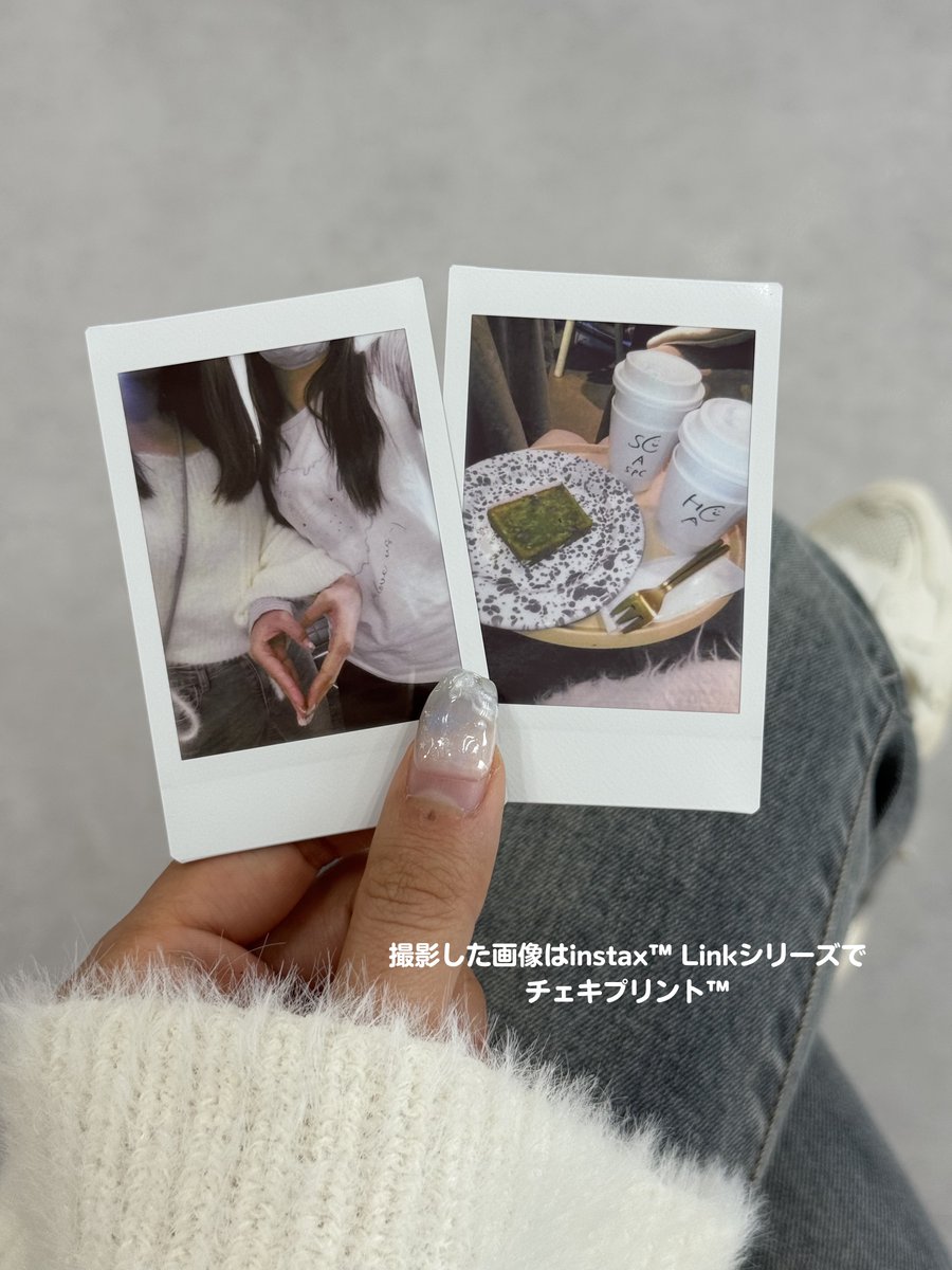 fujifilmjp_ck's tweet photo. \身軽な旅に、最高の思い出を。✈️/
instax Palで撮って、instax Linkシリーズでシェアする。
GWのお出かけも、スマートに楽しめる✨
友達との大切な時間を、特別な1枚に変えてみませんか?
#instax #チェキ #instaxPal #instaxminiLink3 https://t.co/9HhOKpOQEs
