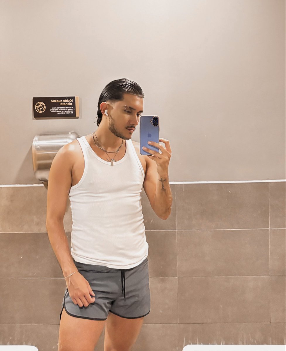 𝕾𝖊𝖇𝖆𝖘𝖙𝖎𝖆𝖓 tweet media