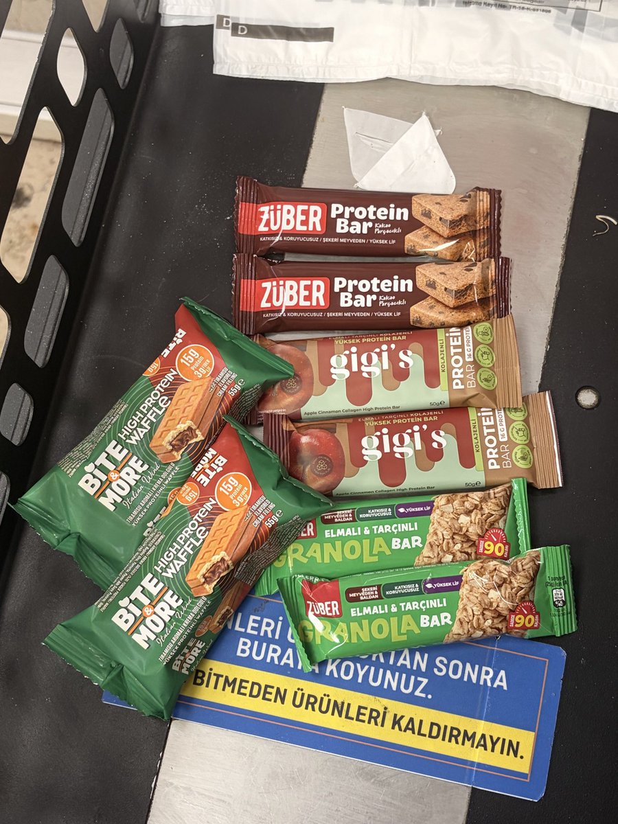 kinsey 🎗️ tweet media