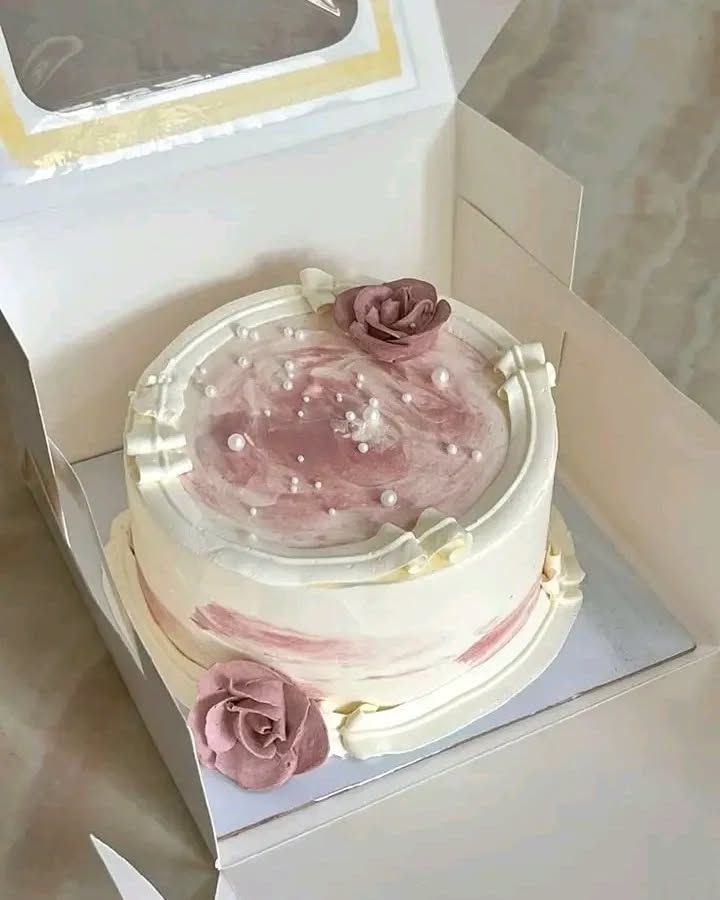 dearyeeji's tweet image. Happy birthday dearest @gyounjungii unnie 💗💗

Hope you’ll always surrounded by happiness and wishing all of your dreams will be fulfilled this year! Love youu 💗✨