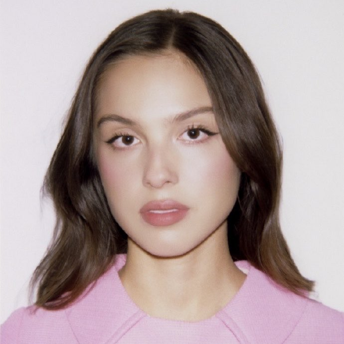 Olivia Rodrigo Charts tweet media