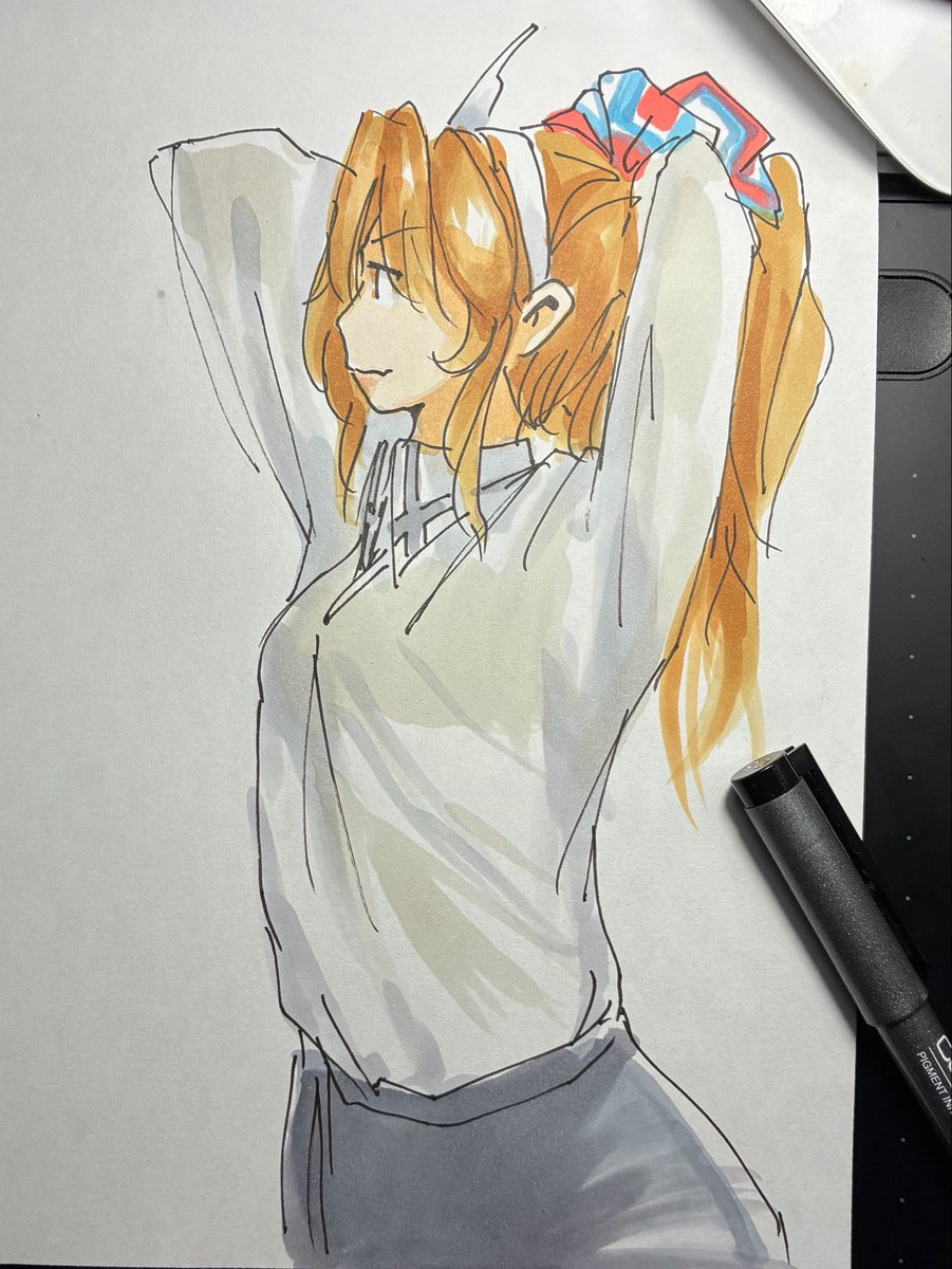 足柄(艦これ) 「執務室でのクールビズが努力義務化されました。」|ひじからのイラスト