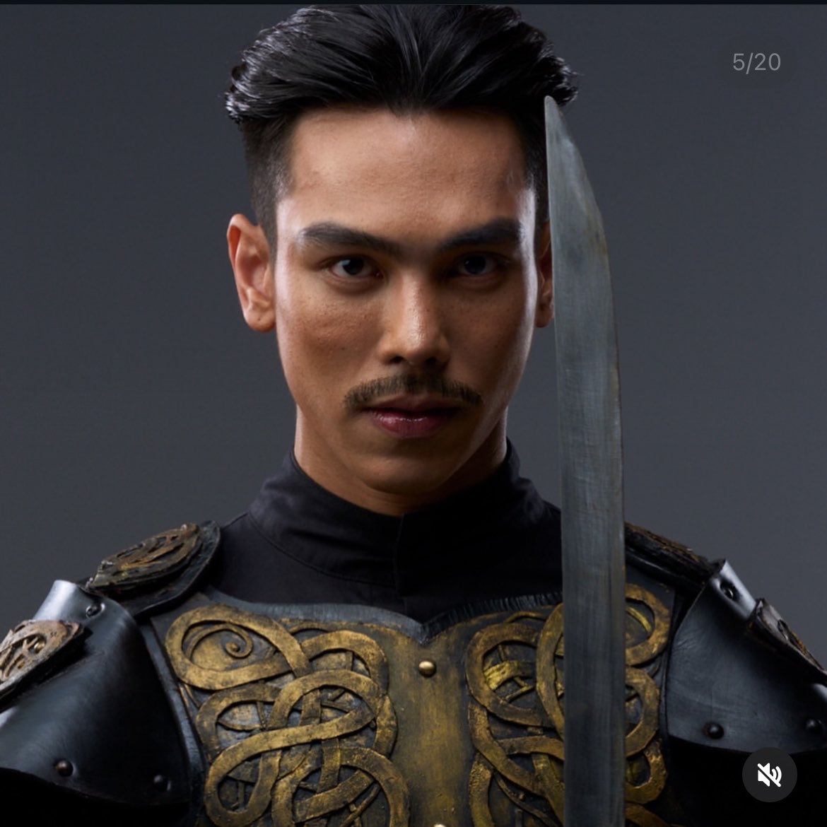 lowbat🍁ลิงมู่ตานx39 tweet media