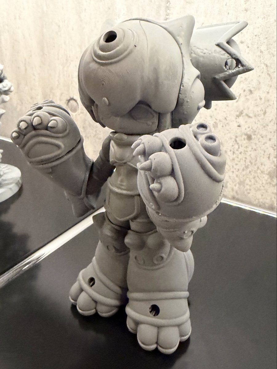 sofvimonster's tweet image. という事で、出張も手につかなかった今日の目的!遂に遂に目にする事ができました。眼福…

NILVAもポメもジャキちゃんも、セブンヘッズも楽しみすぎるぜ

#ソフビ
#emDASH