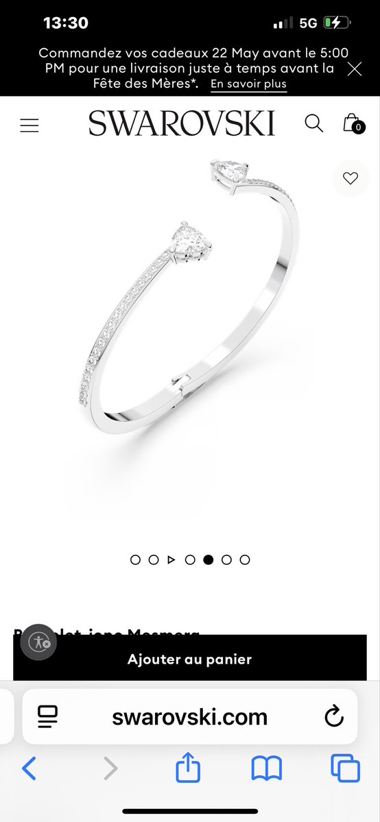 naturozz's tweet image. Je vend ce bracelet Swarovski pour le prix de 70€ la taille c’est M si quelqu’un est intéressé venez privé !! Possibilité de descendre le prix !!(Ps: c’est le cadeau de mon ex que je mets plus du tout) #bracelet #vinted #cadeau #mutu #achetezsvp #copine