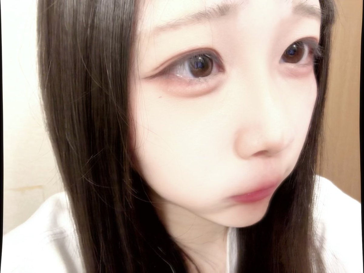 すれな tweet media