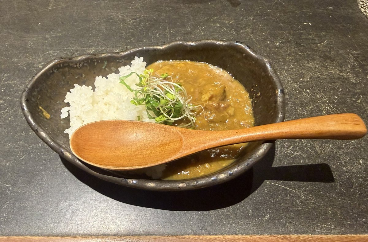 ゴリラ子 tweet media