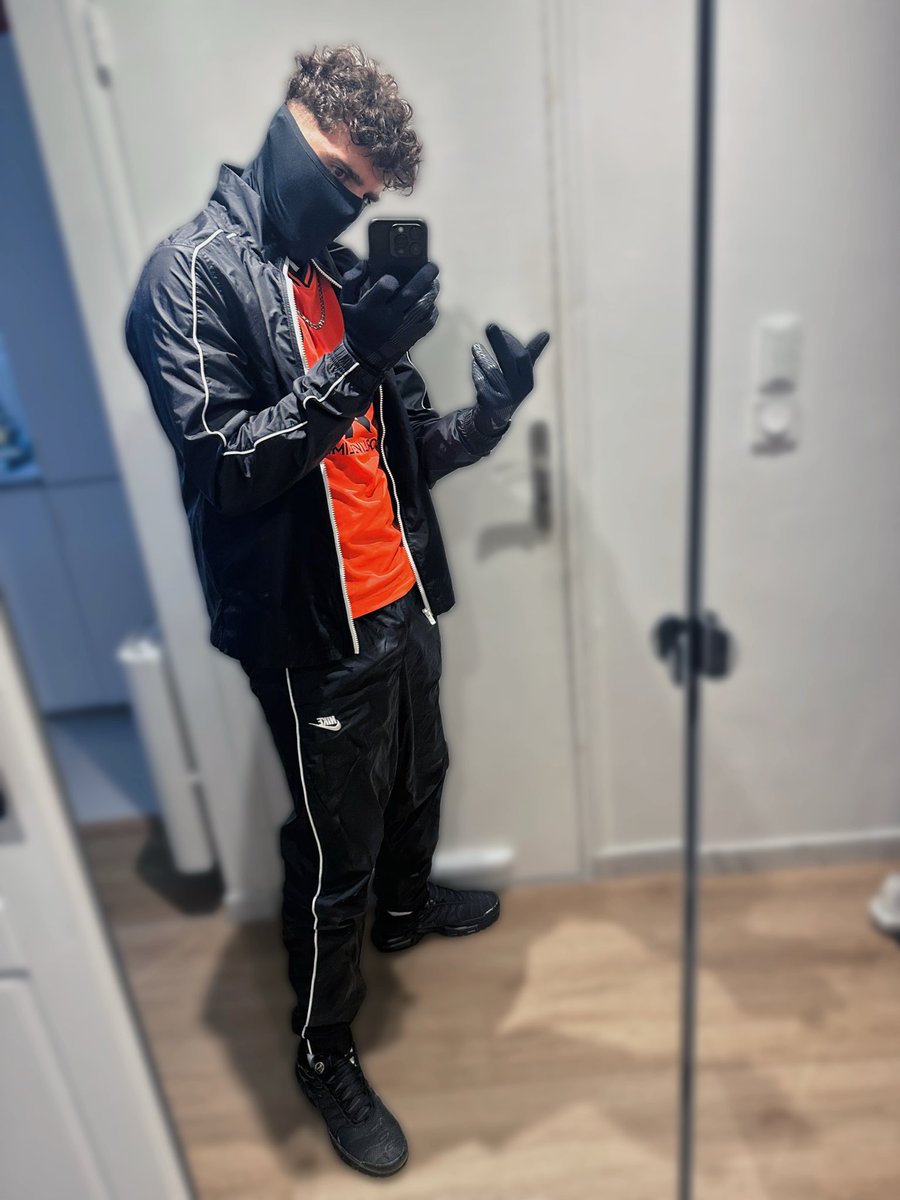and_reaKiff's tweet photo. 🖤🌶️ https://t.co/d4QMpOmZ62