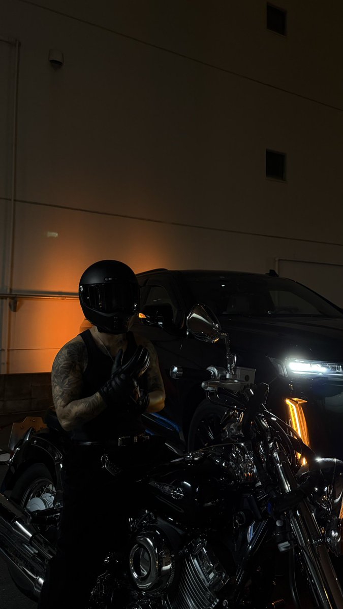 elay •᷄ɞ•᷅ tweet media