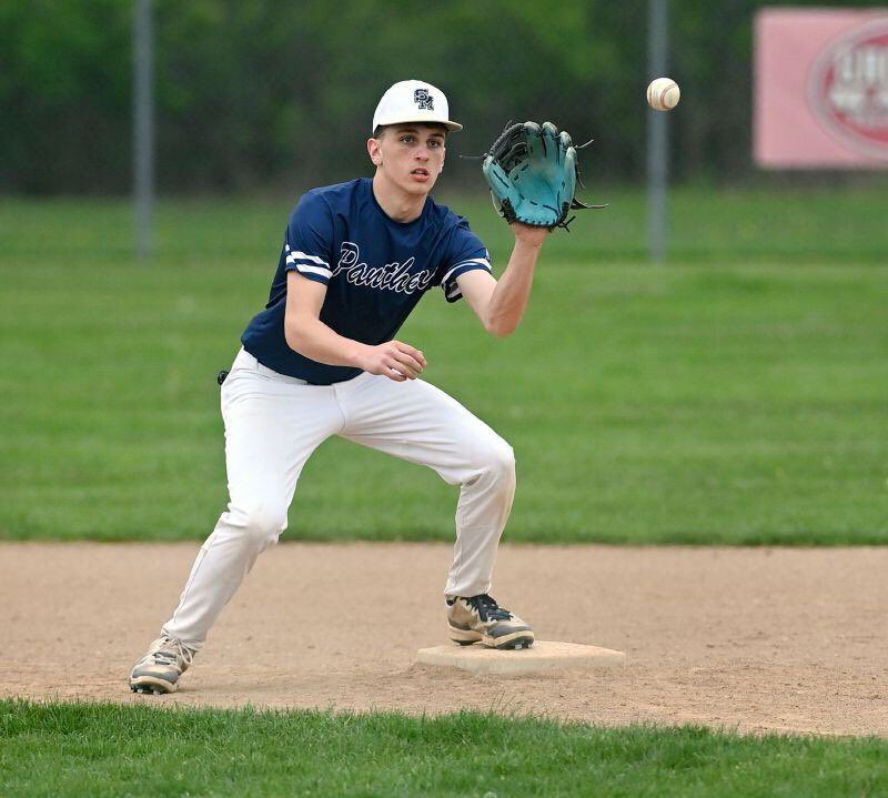 JoshuaMorgret's tweet photo. HS BASEBALL: SMCC uses balanced offense to get win over Fremont SJCC, my story from last night (photos from @ErinMcL_photo): https://t.co/9a5djVhptx https://t.co/jn9TegMJ1h