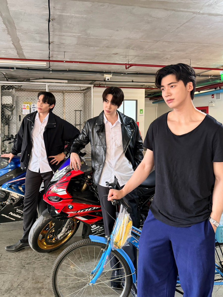 pondponlawit tweet media